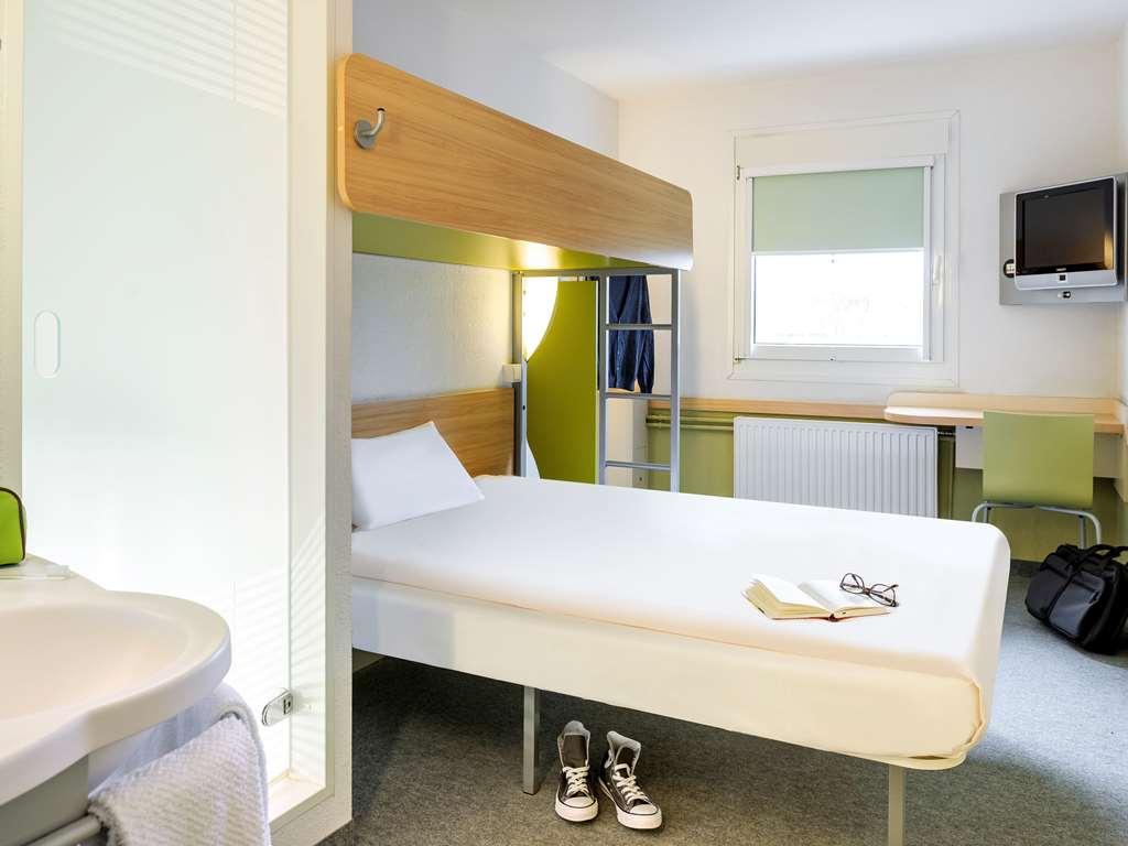 Ibis Budget Berlin Ost Room photo